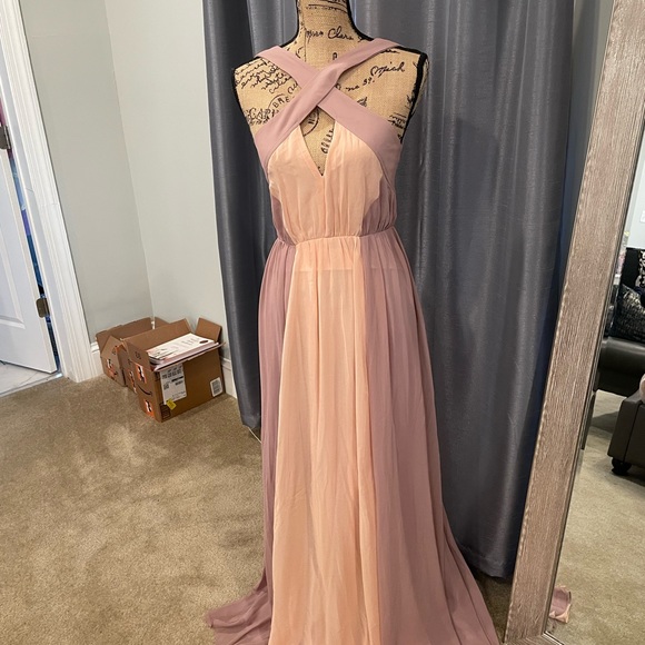 Aakaa long flowy dress - Picture 2 of 8